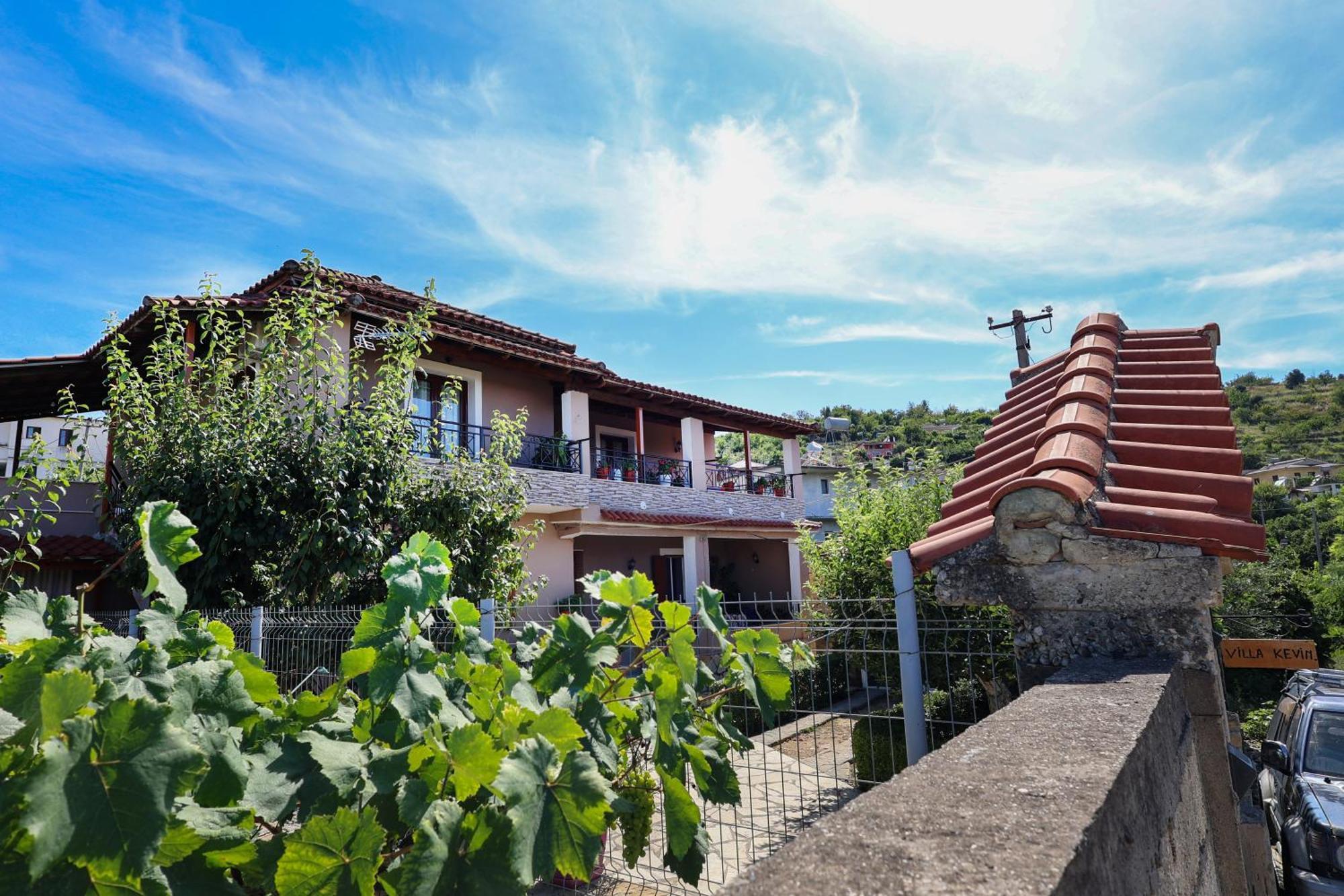 Villa Kevin Berat Bagian luar foto